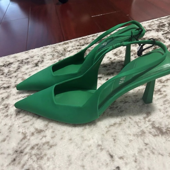 Zara Green Pump Point Toe Size 9 - Picture 4 of 6